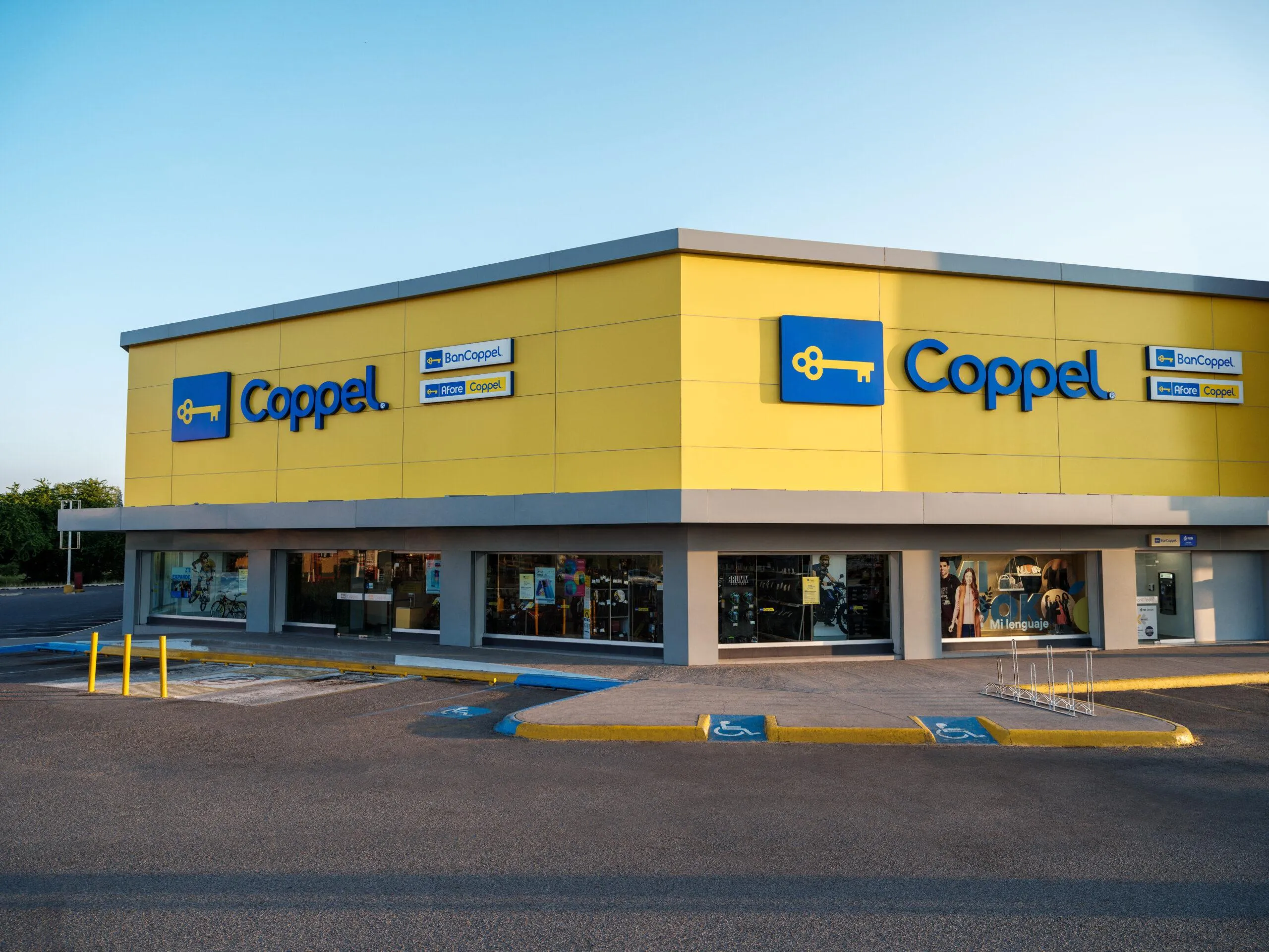 Mantenimiento integral en tienda Coppel